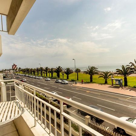 Mouille Point Places - Studios & Apartments ケープタウン エクステリア 写真