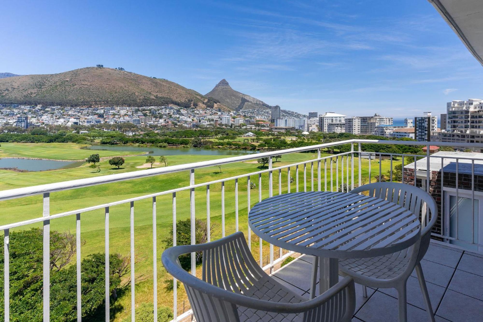 Mouille Point Places - Studios & Apartments ケープタウン エクステリア 写真