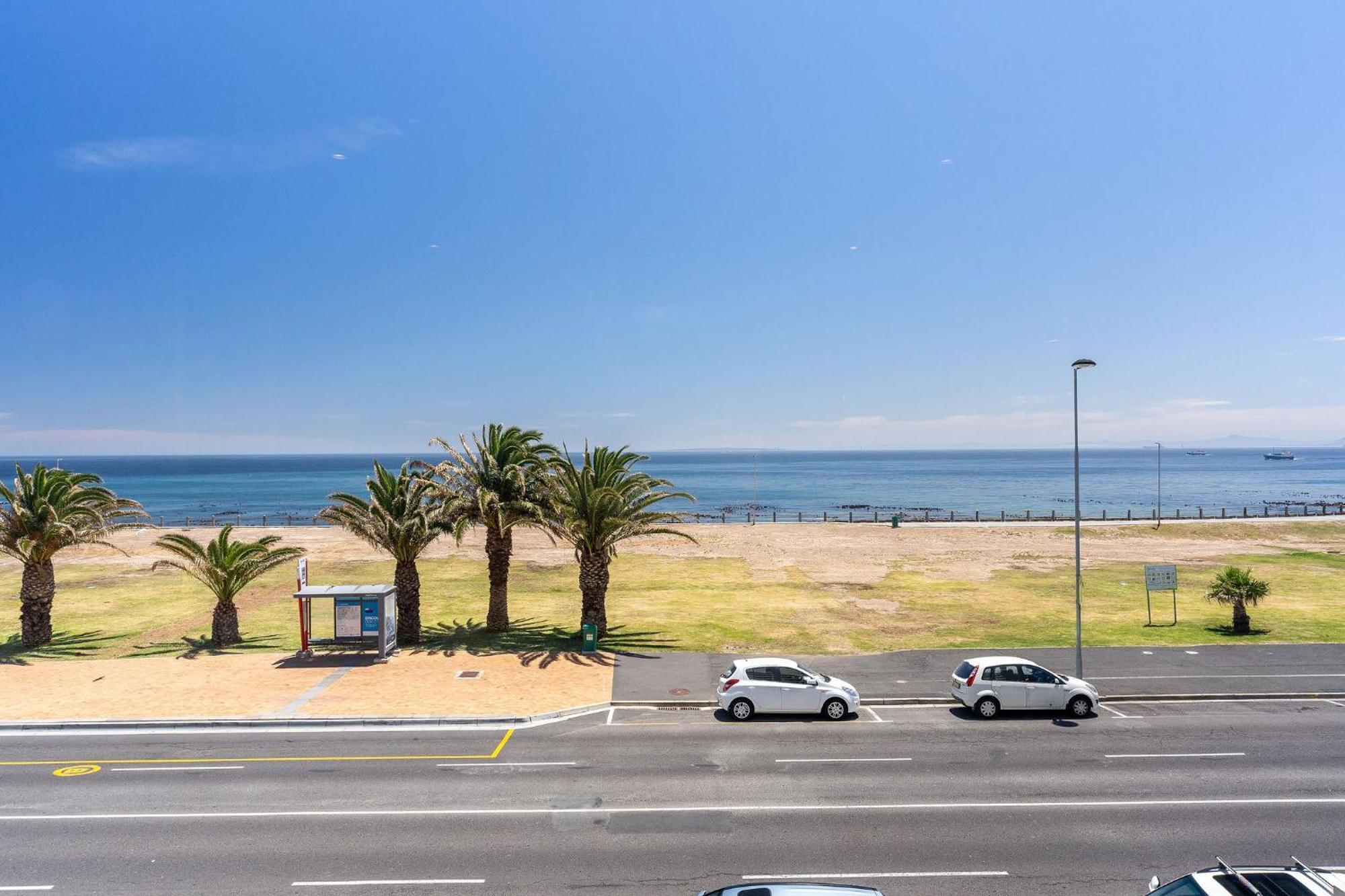 Mouille Point Places - Studios & Apartments ケープタウン エクステリア 写真
